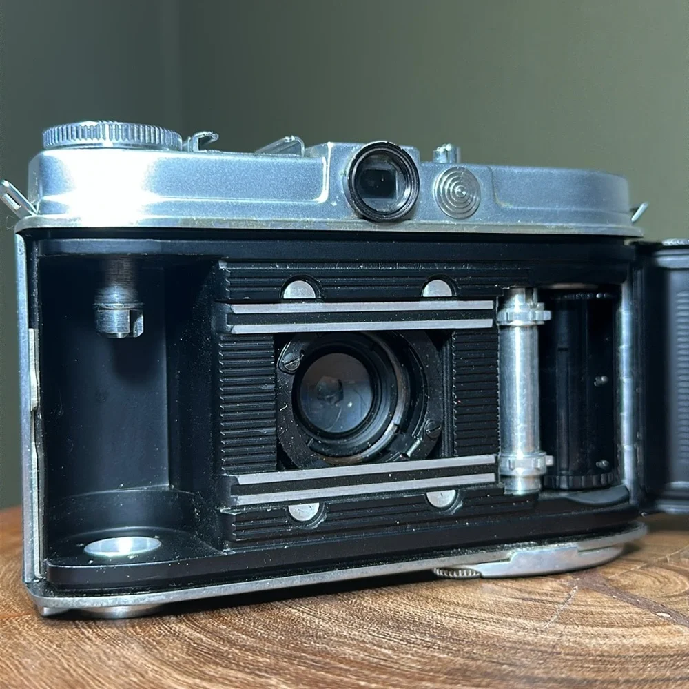 KODAK Retina 1b (small b) with case - Working